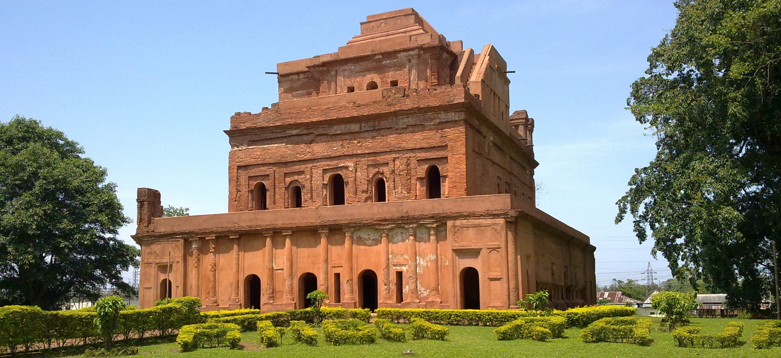 Assam Highlights: Guwahati · Kaziranga · Majuli · Sivasagar